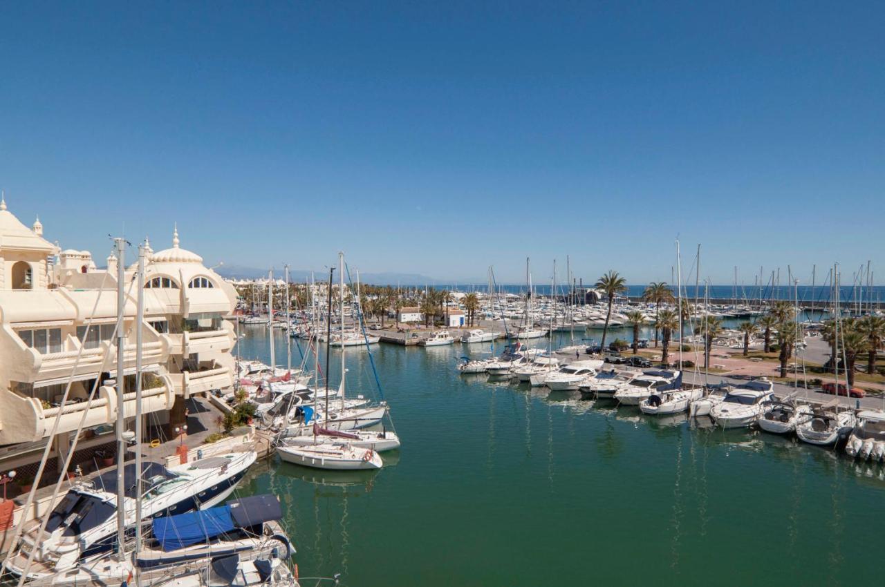 Del Parque Flats - Puerto Marina Apartament *