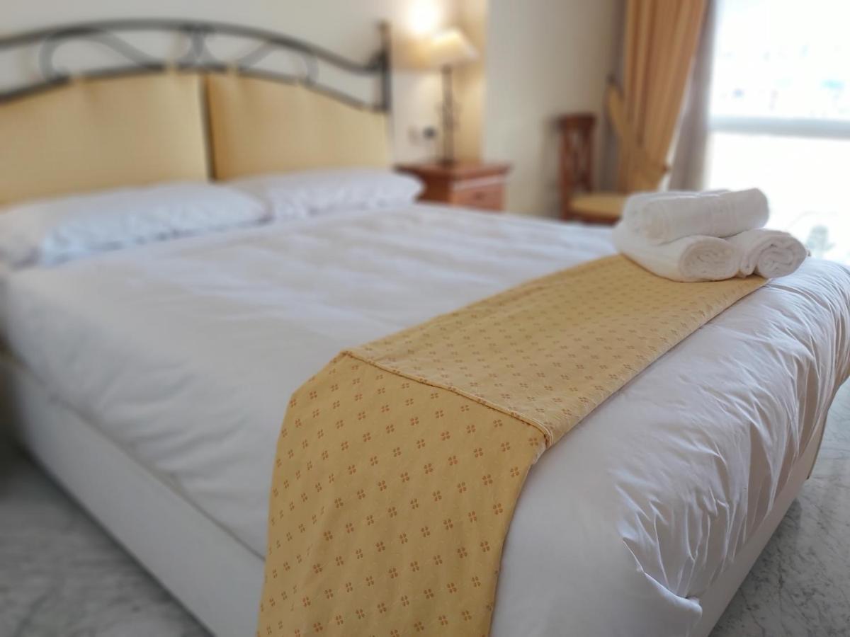 Del Parque Flats - Puerto Marina Apartament
